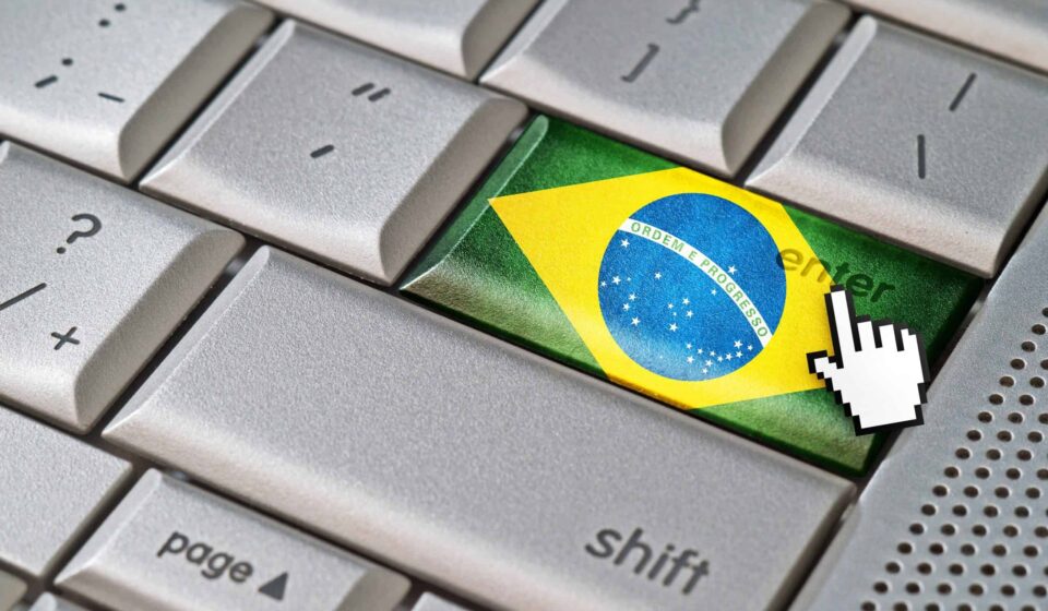A internet vai mudar no Brasil. Mas resta saber como