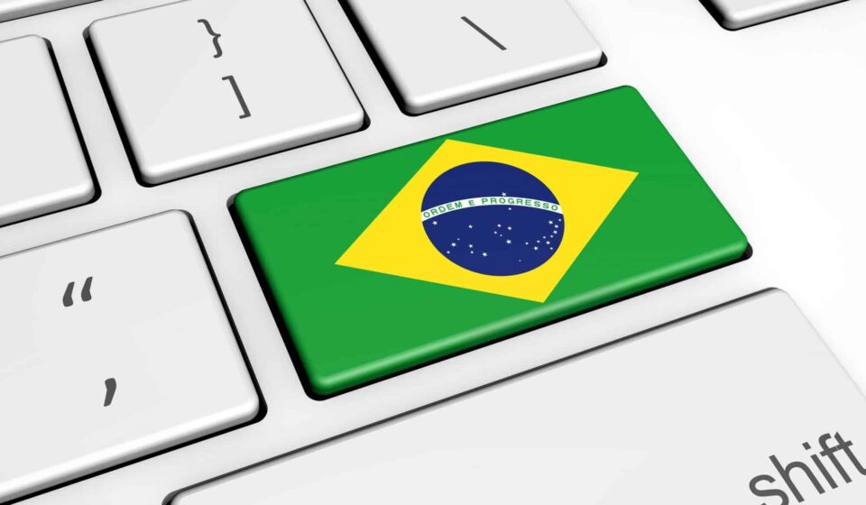 ECA Digital, redes banidas para jovens ou nada disso? Qual sua opinião?