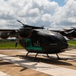 Embraer testa carro voador durante apresentação de caça