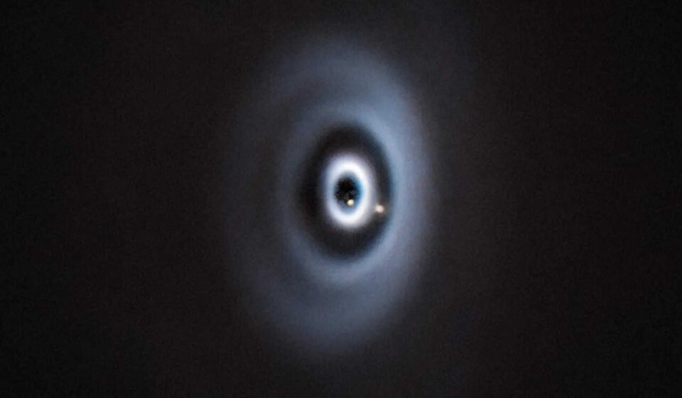 Exoplanetas “bebês” revelam como pode ter sido o nascimento do nosso Sistema Solar