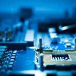 Guerra no Irã gera falta de hélio e deixa semicondutores em risco