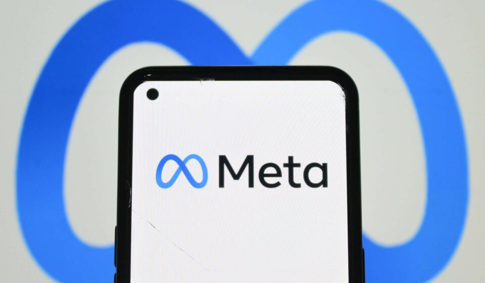 Meta demite centenas de funcionários para bancar investimentos em IA