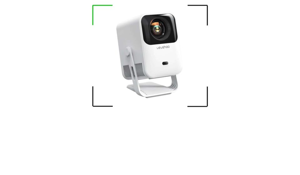Ofertas do dia: fone de ouvido, câmera retrô, projetor e mais itens em promoção