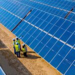Tesla Negocia Compra Bilionária de Equipamentos Solares com Empresas Chinesas