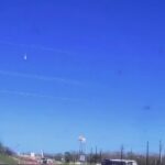 ‘Rocha espacial’ pode ter atingido casa nos EUA após clarão no céu