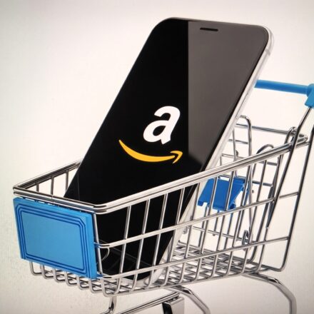 Amazon estaria forçando vendedores a elevar preços em outras plataformas