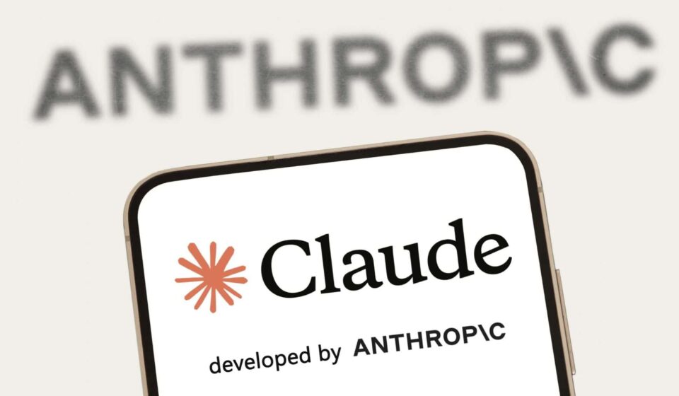 Claude caiu? Chatbot da Anthropic apresenta instabilidade nesta quarta (15)