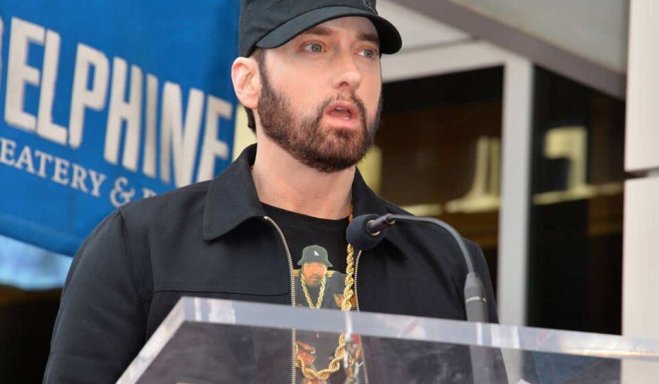 Eminem, rapper: “Você só tem uma chance, não perca a oportunidade de brilhar.”