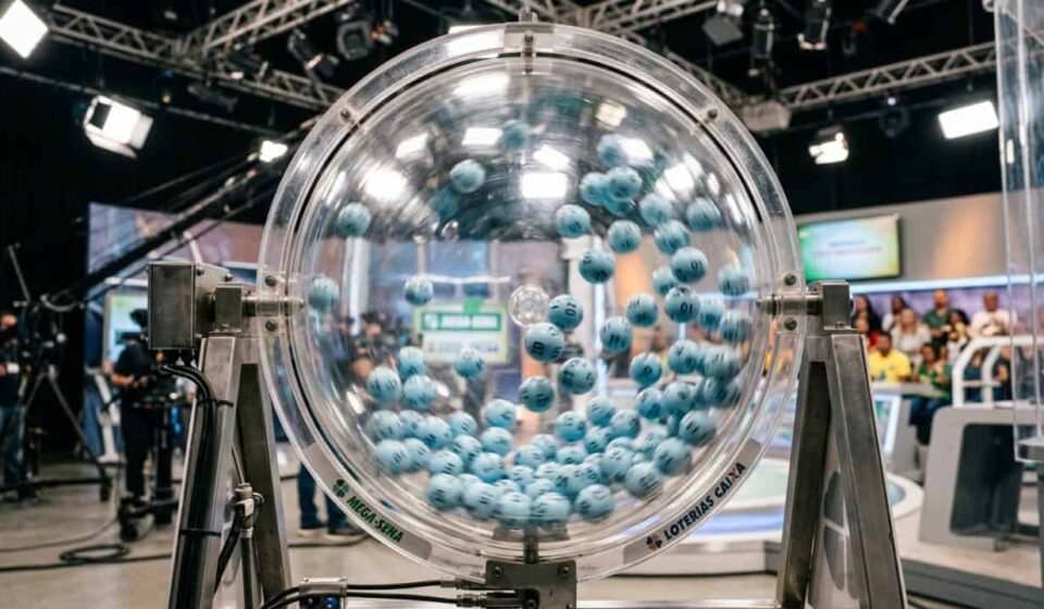 O segredo dos globos da Mega Sena e por que a tecnologia garante que ninguém saiba o resultado