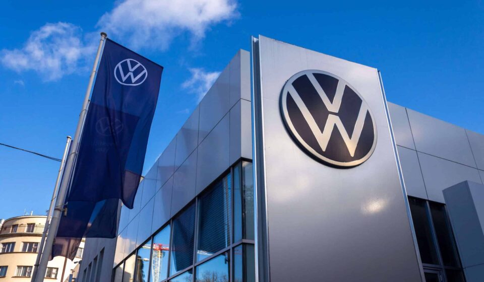 Volkswagen vai cortar capacidade global de produção de carros, diz CEO