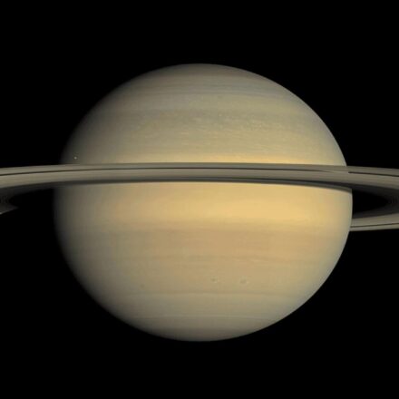 A humanidade pode chegar a Saturno?