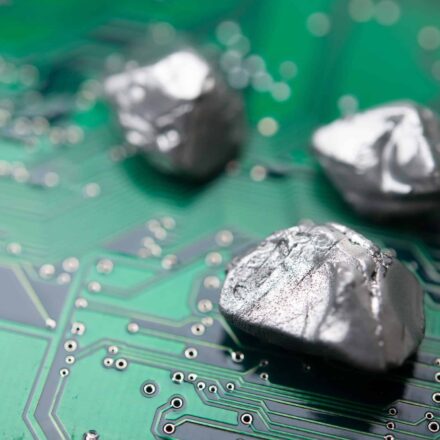 Câmara aprova política de minerais críticos