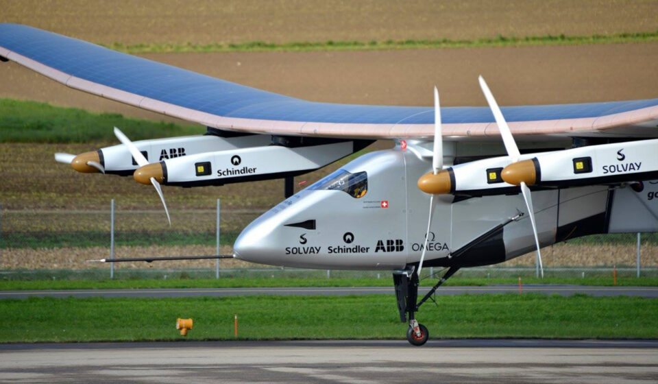 Como era o avião Solar Impulse, que já deu a volta ao mundo e caiu no Golfo do México