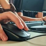 Empresa de software para escolas faz acordo com hackers após ataque