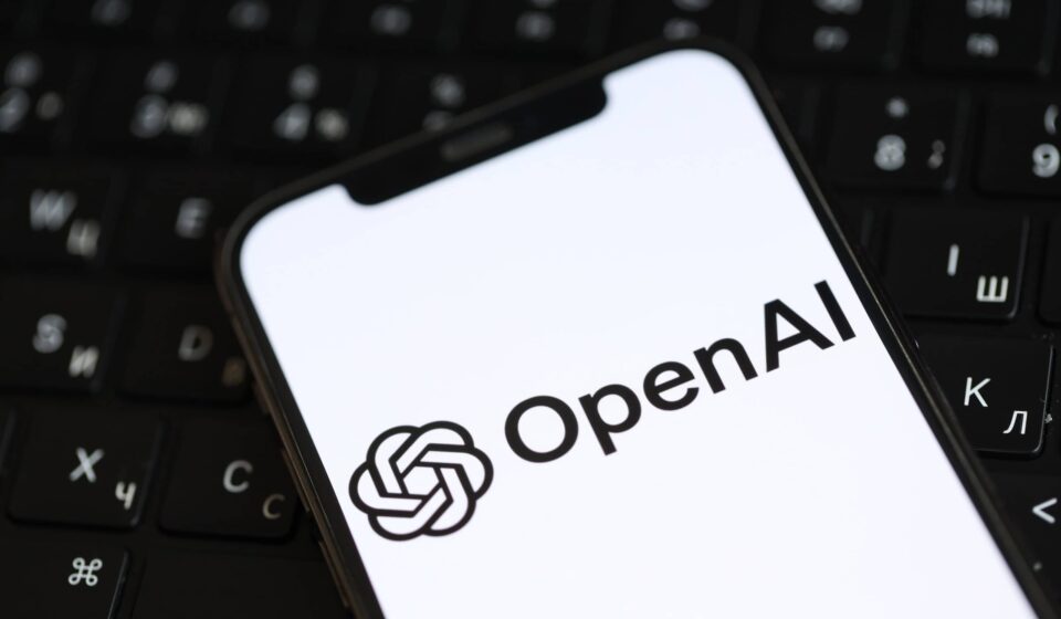 OpenAI investe mais de R$ 1 bilhão contra impacto da IA no emprego