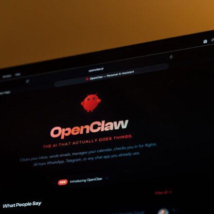 OpenClaw: o que é, como lucrar com agentes de IA e por que a hospedagem VPS é essencial
