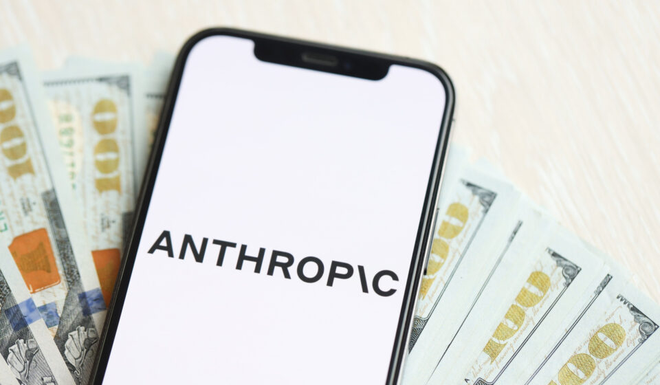 Se cuida, OpenAI! Anthropic mira avaliação de US$ 900 bilhões e pode ultrapassar rival