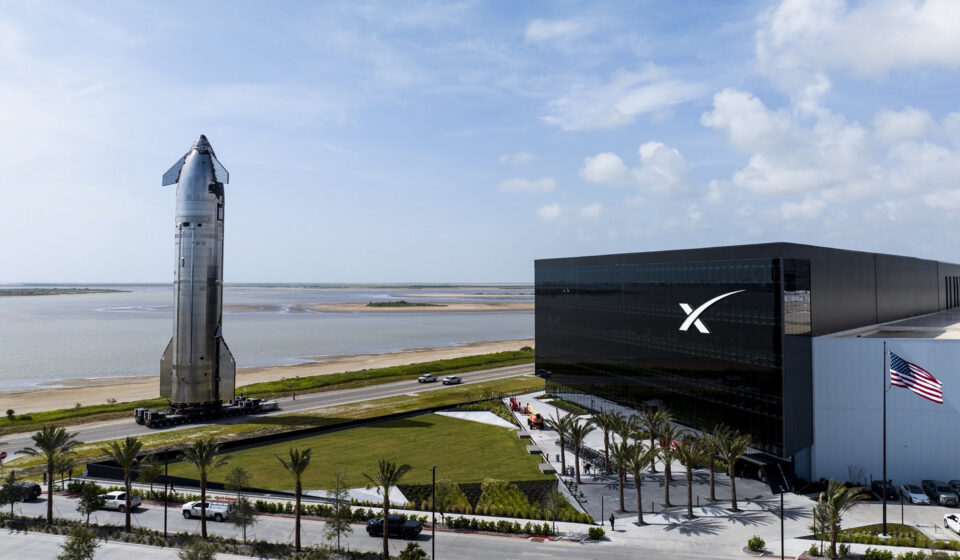 SpaceX busca locais pelo mundo para construir “espaçoportos”