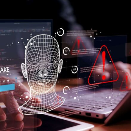 UE proíbe ferramentas de IA que geram deepfakes sexuais