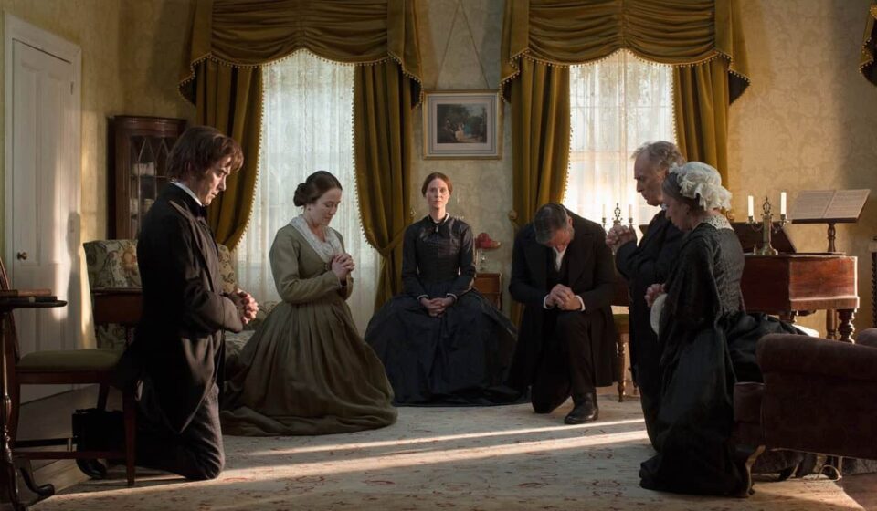 Um drama de época britânico pouco conhecido, baseado em uma história real e que está fazendo os fãs esquecerem Bridgerton