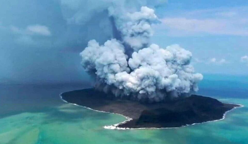 vulcao-tonga