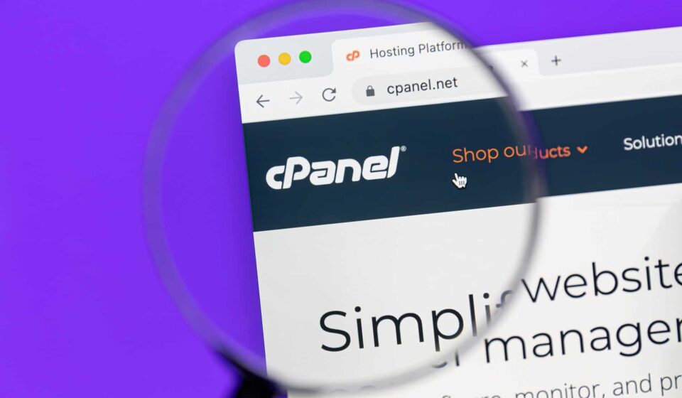 Vulnerabilidade no cPanel expõe mais de 550 mil servidores