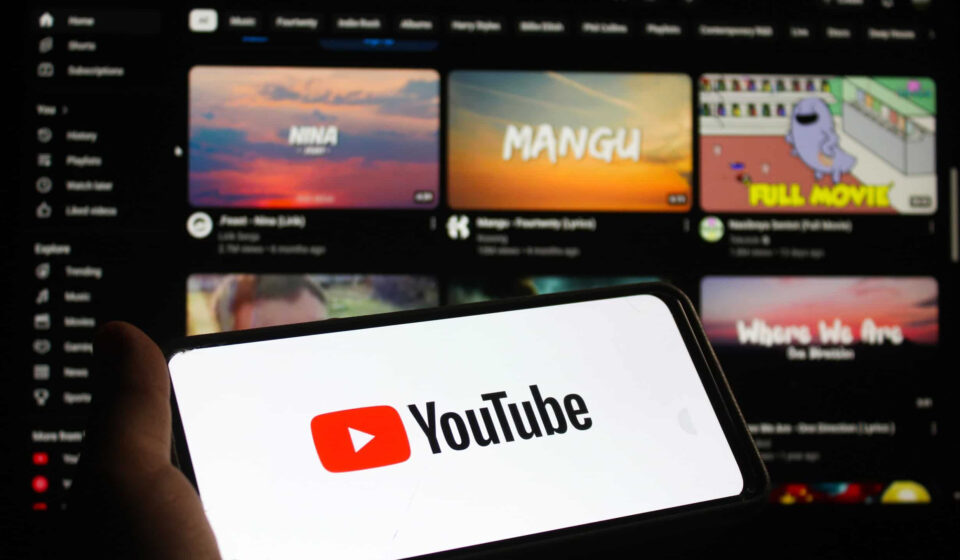 YouTube vai deixar IA gerar feeds para você