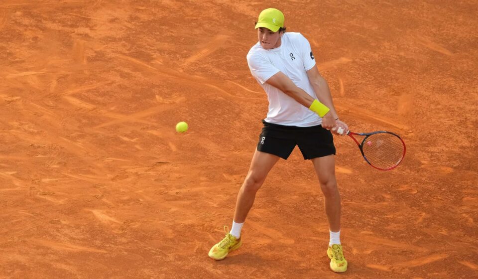 João Fonseca x Jakub Mensik: onde assistir ao jogo das quartas de Roland Garros