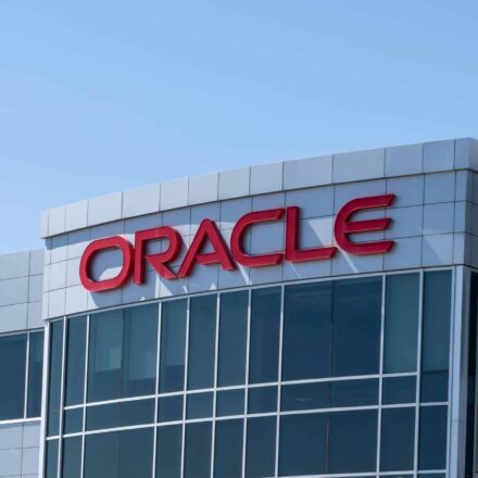 Oracle demite 21 mil pessoas enquanto aposta tudo em IA