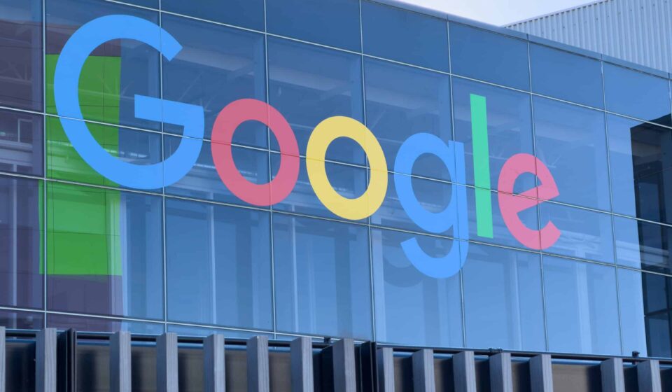 Google leva multa bilionária da Europa por favorecer seus serviços