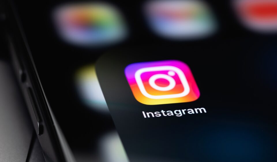 Instagram: Meta remove recurso de IA após críticas
