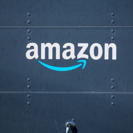Amazon lança ferramenta para desafiar domínio da Nvidia em chips de IA