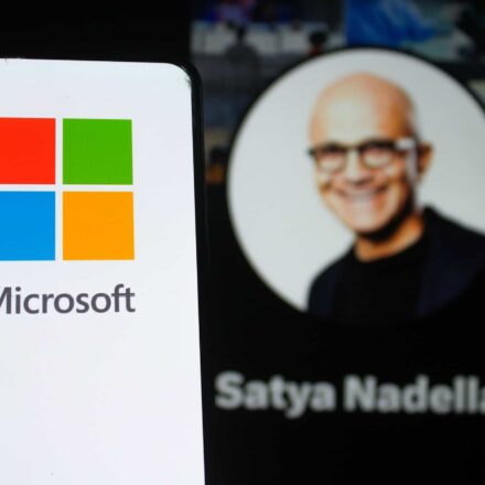 CEO da Microsoft diz que IA precisa de freio controlado por humanos