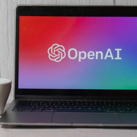Ex-funcionários demitidos da OpenAI fazem alerta sobre risco de perder controle das IAs